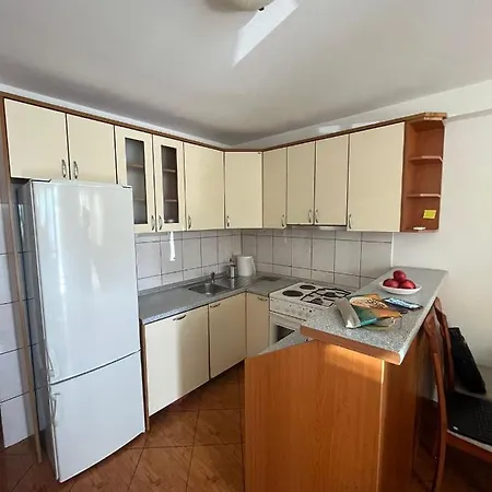Apartment Apartman Leonarda *